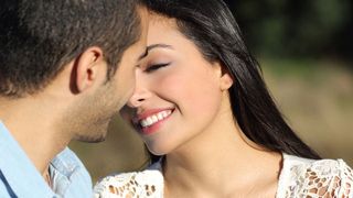 Cele trei zodii care se îndrăgostesc la prima vedere