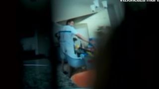 Un dentist și-a ucis cu bestialitate fiul vitreg! L-a călcat în picioare până la ultima suflare - IMAGINI HALUCINANTE