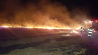 Rom&acirc;nia ARDE ca Grecia anul trecut! ZECI de incendii de vegetație au avut loc &icirc;n c&acirc;teva ore