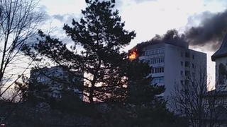 Buzău. O t&acirc;nără a murit carbonizată, &icirc;ntr-un apartament care a ars