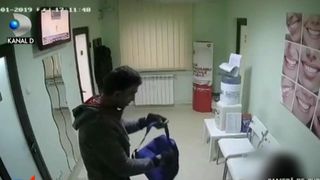 Hotii actioneaza chiar in cabinetele medicale! Uite cum sunt furați pacienții