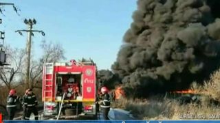 Un depozit de cauciucuri din Galati s-a facut scrum in aceasta dupa-amiaza