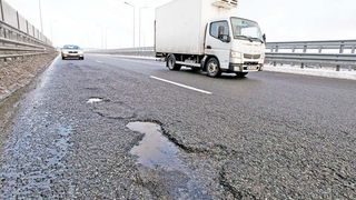 Autostrada A3, plină de gropi. Intră &icirc;n reparații capitale