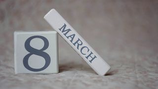 Adevarul din spatele datei de 8 Martie! Daca stii ca sarbatoresti Ziua Mamei, te inseli!