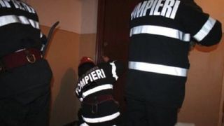 Femeie găsită moartă &icirc;ntr-un apartament din Alba