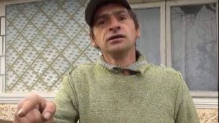 Un bărbat de 37 de ani din Neamț, gest șocant! Iubita i-a răspuns la telefon &icirc;n timp ce &icirc;ntreținea relații intime cu altul - Ce a urmat pare un scenariu de film 