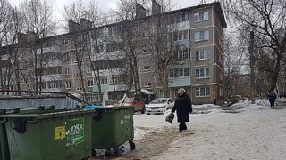 Rusia. Bebeluș nou născut aruncat la tomberon 