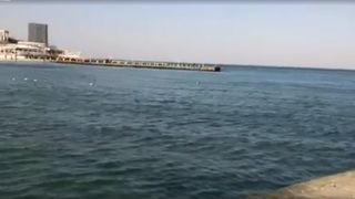 Copilaș de trei ani a fost luat de vânt, cu tot cu cărucior, și aruncat în apele Mării Negre. Mama a sărit disperată după el