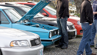 RAR a lansat o aplicatie care te ajuta sa nu iti mai iei teapa cand cumperi masini la mana a doua! Vezi cum functioneaza! Asa afli TOTUL despre viitoarea masina