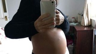 Are 49 de ani și a crezut luni bune că e &icirc;nsărcinată! C&acirc;nd a mers la spital s-a speriat de ce văzut pe ecranul ecografului! "A căzut cerul pe mine!"