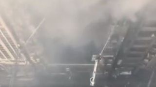 Cel puţin 19 morţi &icirc;n capitala Bangladeshului, &icirc;ntr-un incendiu &icirc;ntr-o clădire de birouri de 22 de etaje