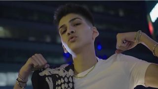 Suma URIAȘĂ pe care o cere Abi, puștiul fenomen care a rupt topurile din Rom&acirc;nia, pentru un interviu! Are numai 18 ani și deja pretențiile lui sunt colosale!