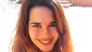 Are 24 de ani, dar nu vrea să fie ca celelalte femei. Cum arată t&acirc;năra care a refuzat să se mai epileze &bdquo;Nu mi-e rușine cu mine&rdquo;