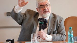 VIDEO | Fiul lui Andrei Plesu a fost retinut