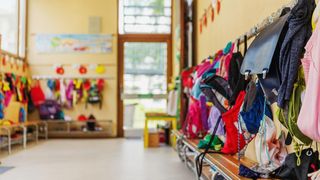 Acuzații grave la adresa unor educatoare din Gorj! Femeile le-ar fi dat sedative copiilor de grădiniță