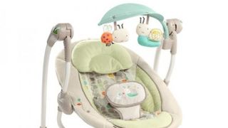 VIDEO| Balansoare pentru copii retrase de pe piață