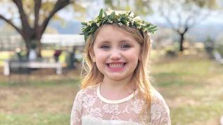 Fetiță de 6 ani împușcată mortal de fratele de 4 ani 