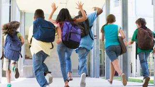 Elevii şi preşcolarii intră astăzi &icirc;n vacanţa de primăvară