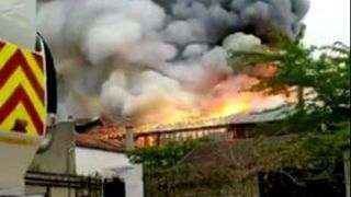 VIDEO| Incendiu puternic la Versailles, &icirc;n Franța 