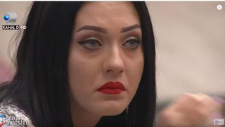 None o atacă din nou dur pe Bianca! "Stă în casa Puterea dragostei numai pentru bani"