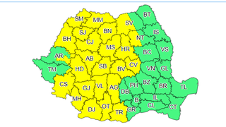 Cod galben de ploi torenţiale şi vijelii &icirc;n 25 de judeţe