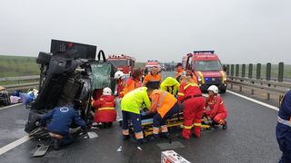 Accident pe autostrada A1, între Arad şi Timişoara. Zece cetăţeni bulgari implicaţi