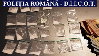 Cetățeni străni, cercetați pentru trafic si consum de droguri pe litoral