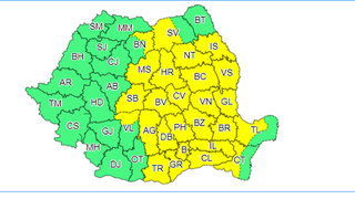 Cod galben de instabilitate atmosferică şi frig până marţi