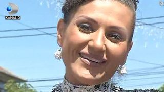 VIDEO | Bianca Rus respecta traditiile