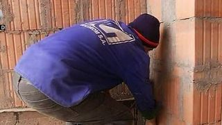 VIDEO | Mai multi someri decat angajati