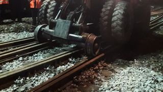 VIDEO. CFR schimba macazul, la propriu