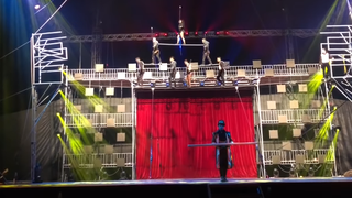 Acrobata Angelica a murit pe scenă, &icirc;n fața spectatorilor. A lăsat &icirc;n urmă doi copii