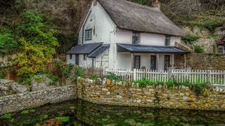 Ce trebuie sa stii daca vrei sa iti cumperi o casa la tara?