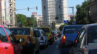 Bătaie de joc! C&acirc;ți lei a cerut un taximetrist din București pe o cursă de 6 km