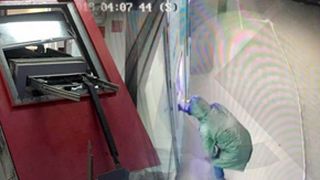 VIDEO | Imagini spectaculoase cu explozia de la banca din Bucuresti