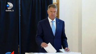 VIDEO | Pleiadă de politicieni la vot! Au mers de la primele ore ale dimineții