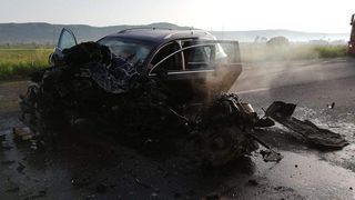 Accident soldat cu rănirea a două persoane pe DN1, &icirc;n judeţul Braşov; circulaţia este blocată