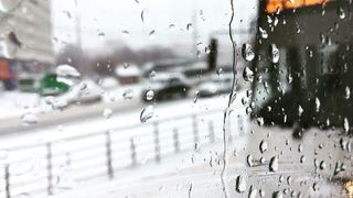 Cod galben de ploi torenţiale, descărcări electrice, vijelii şi grindină