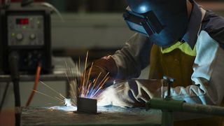 Care sunt avantajele unui invertor de sudură?