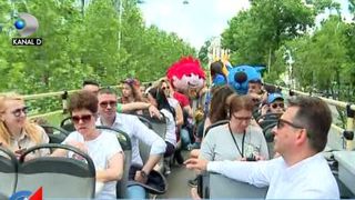 VIDEO | A &icirc;nceput sezonul turistic &icirc;n Capitală! Patru autobuze supra-etajate oferă o perspectiva diferita asupra orasului