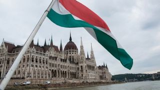 Ungaria introduce şi garda civilă pentru apărarea graniţei cu Rom&acirc;nia