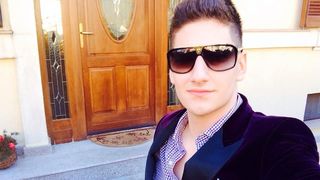 Fiul lui Gabriel Oprea &icirc;şi pl&acirc;nge unchiul general decedat acum 6 luni: &bdquo;&Icirc;ncă te aştept să vii acasă ca un soldat care a plecat &icirc;n misiune&rdquo;