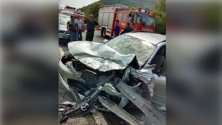 Accident grav în Hunedoara. Pe cine au găsit medicii în mașină