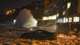 Două turiste moarte &icirc;n timpul unor furtuni &icirc;n Elveţia şi Franţa