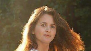 Scandal între admiratorii Mădălinei Manole: ”Hei, dragilor, voi șterge pagina mâine!”