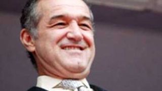 Cum a fost la nunta lui Gigi Becali cu Luminiţa! Familiile celor doi au organizat trei petreceri!