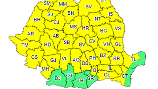 Cod galben de ploi torenţiale şi vijelii &icirc;n cea mai mare parte a ţării