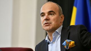 Rareș Bogdan o umilește pe Viorica Dăncilă: Capul meu minte nu are, dar are tupeu, muuuult