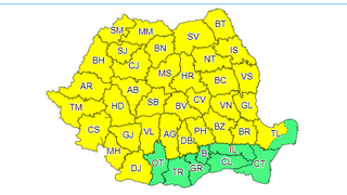 Instabilitate atmosferică şi disconfort termic, p&acirc;nă duminică seară