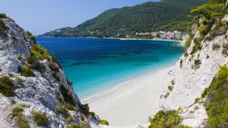 Capcană întinsă românilor care merg în Grecia la mare. Ce s-a întâmplat pare ireal